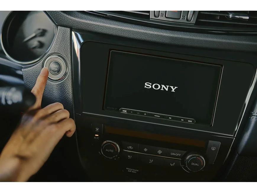 Sony XAV-AX6000 6.95" Digital Multimedia Receiver 11