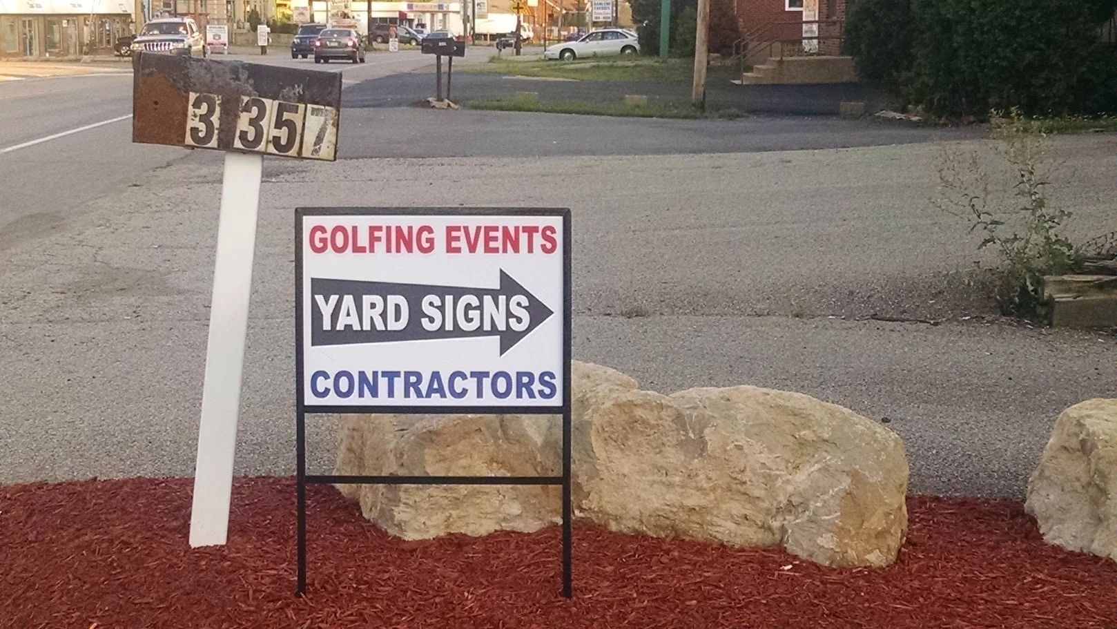 Custom Coroplast Yard Signs & Event Signage 2