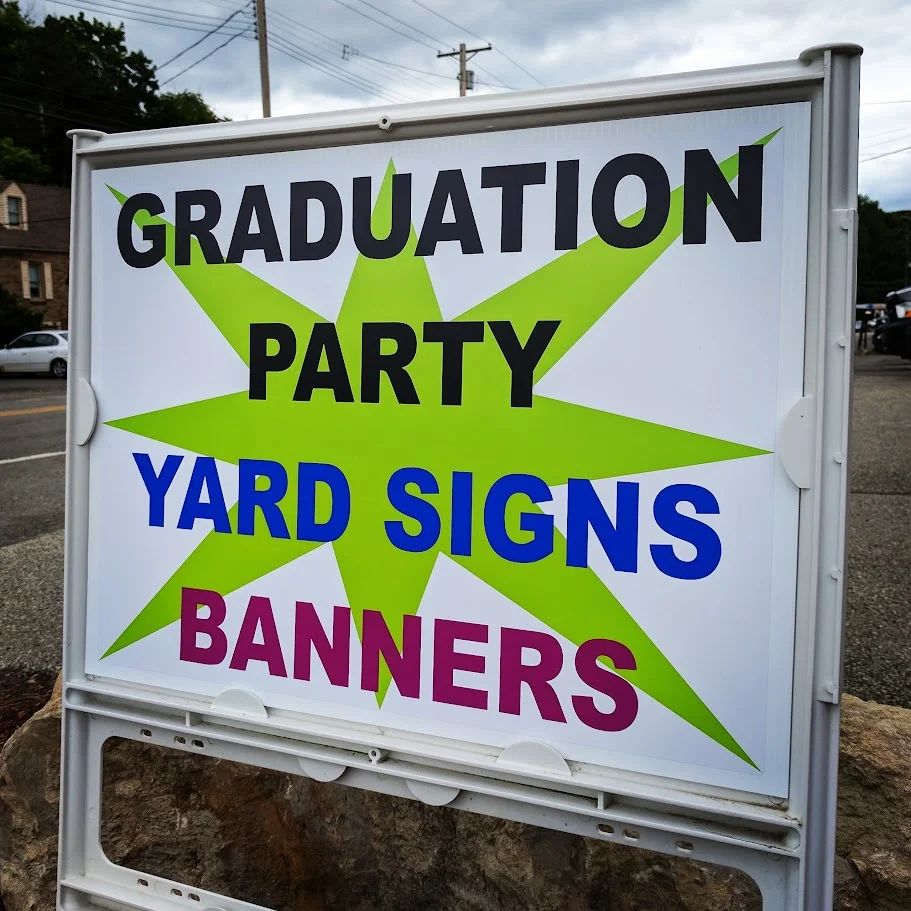 Custom Coroplast Yard Signs & Event Signage 4