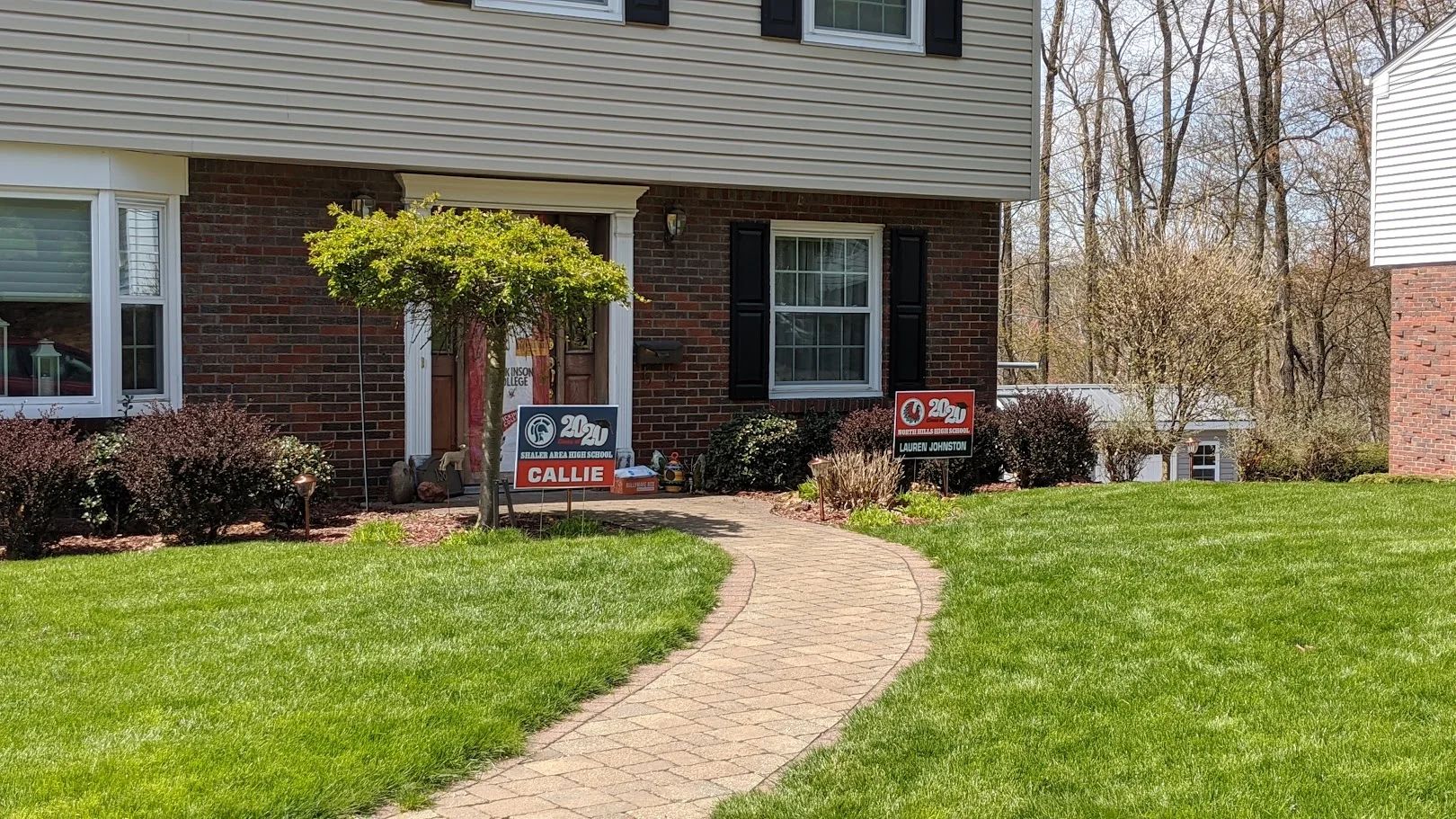 Custom Coroplast Yard Signs & Event Signage 5