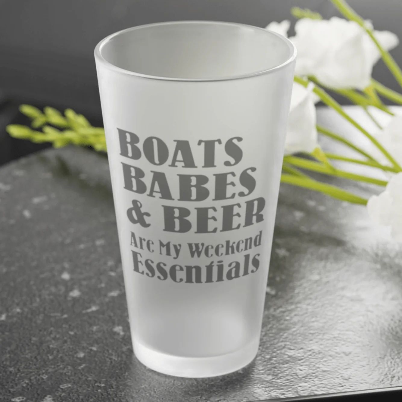 Boats, Babes & Beer Are My Weekend Essentials 2