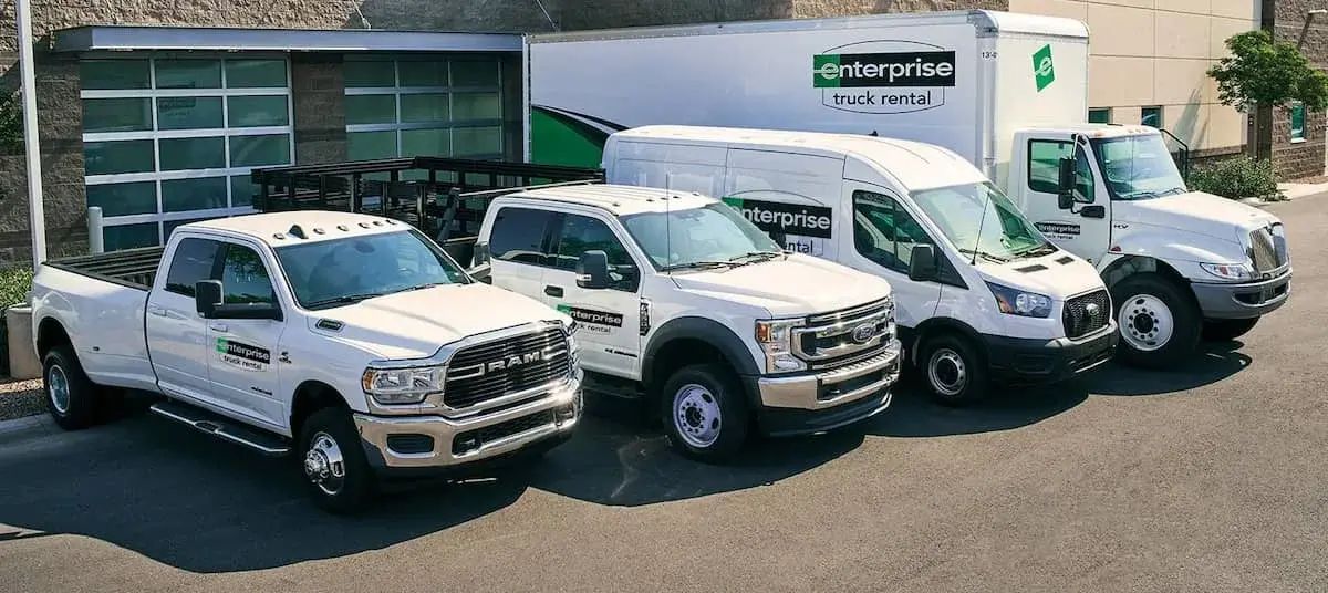 Comprehensive Commercial Fleet Branding Programs 3
