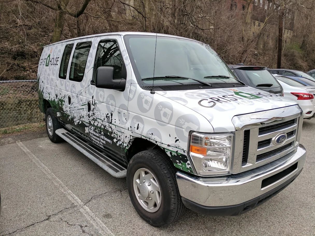 Food Truck & Restaurant Vehicle Wraps 8