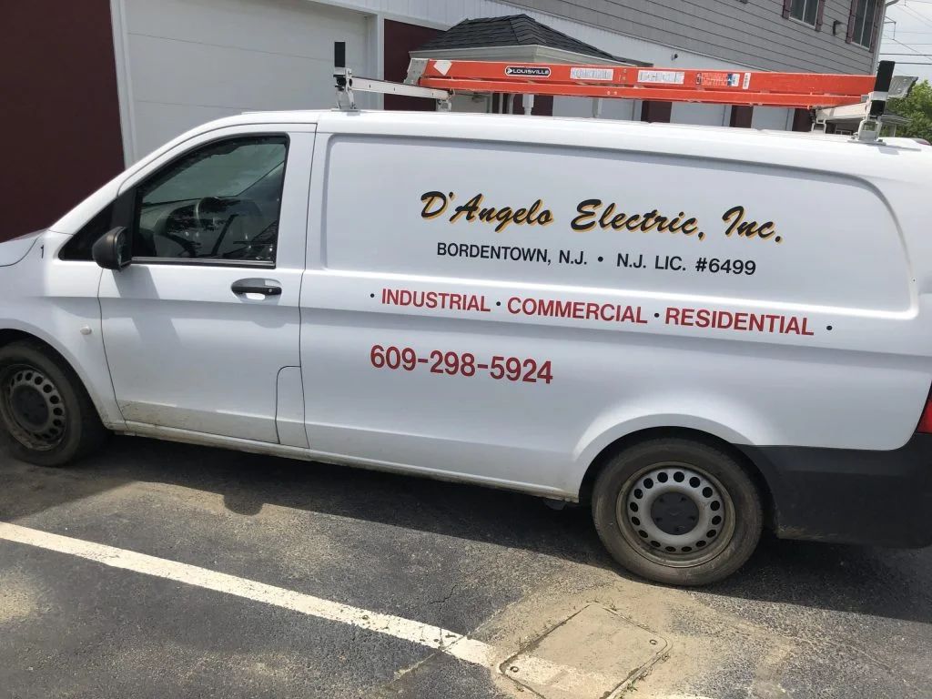 Home Services Vehicle Lettering 38
