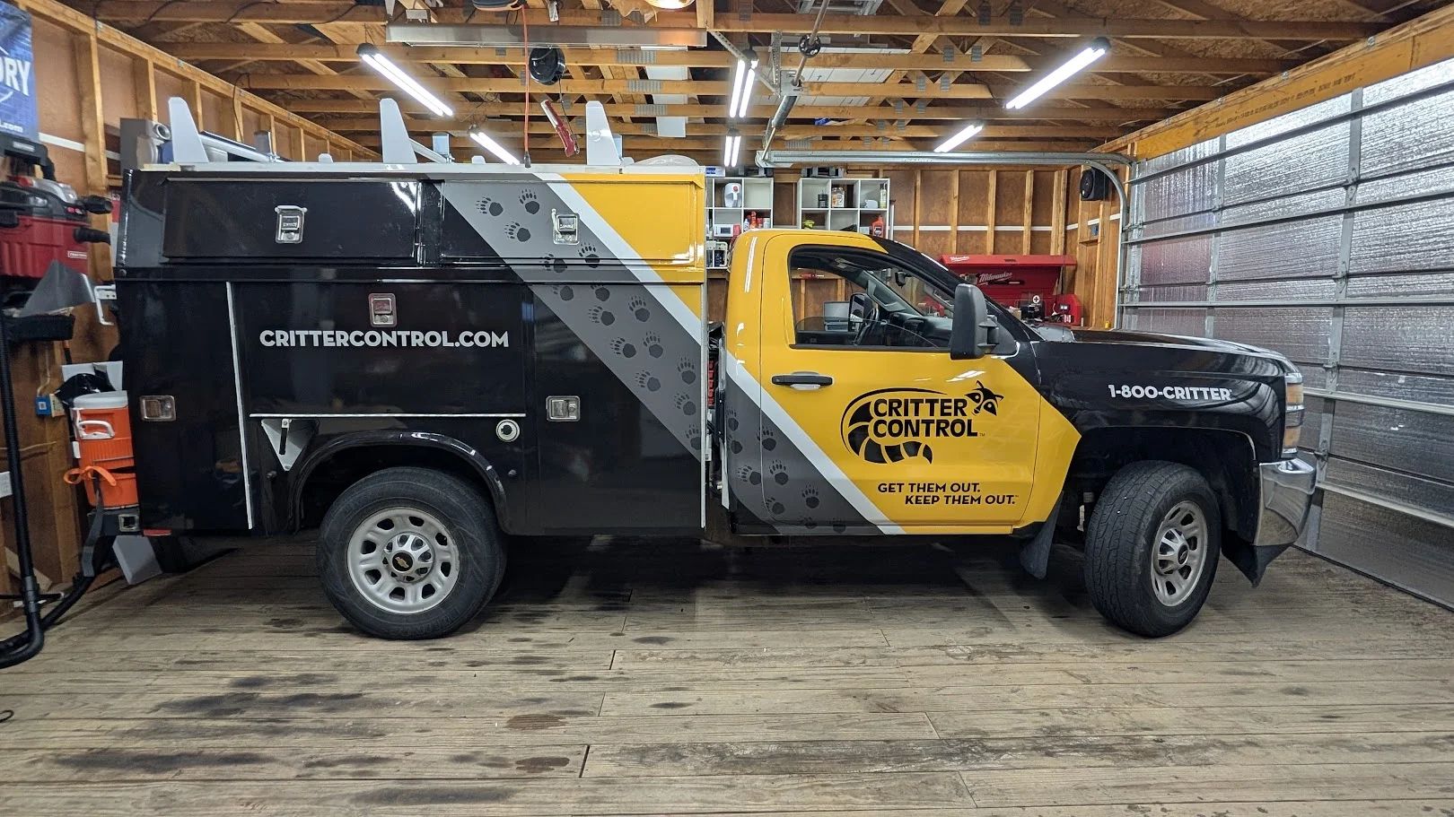 Pest Control Service Vehicle Graphics 7