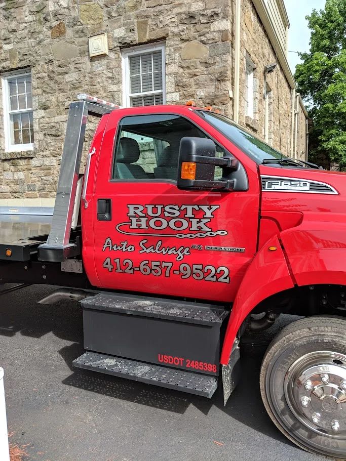 Tow Truck Lettering & Safety Graphics 10